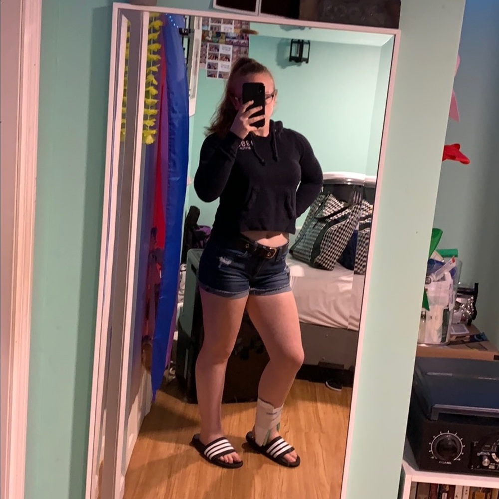 Abercrombie and Fitch Low Crop Sweatshirt